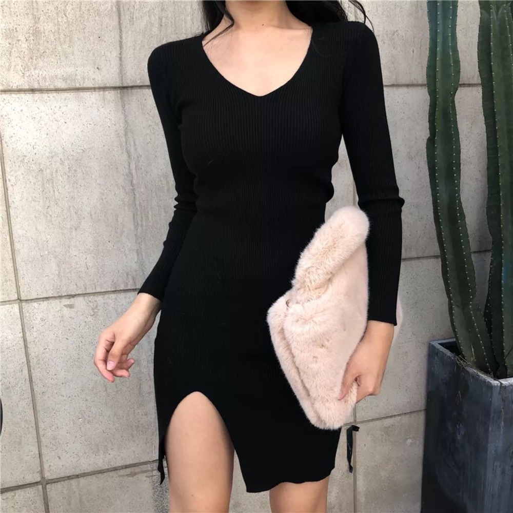 ✨NWT✨ Black Slit Ribbed Dress